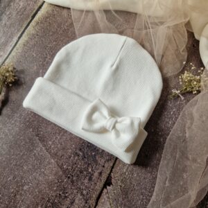 Czapka prążek dwuwarstwowa Biały ecru z kokardą