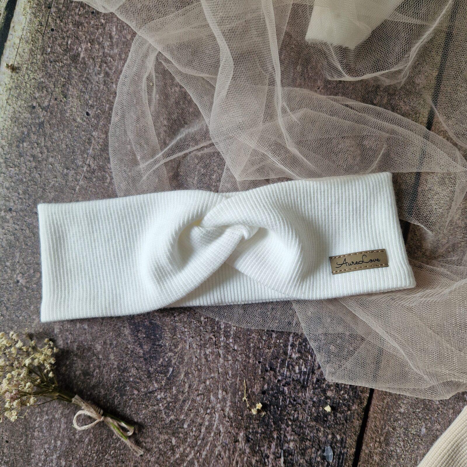 opaska przeplatana prążek w kolorze biały ecru, ręcznie szyta