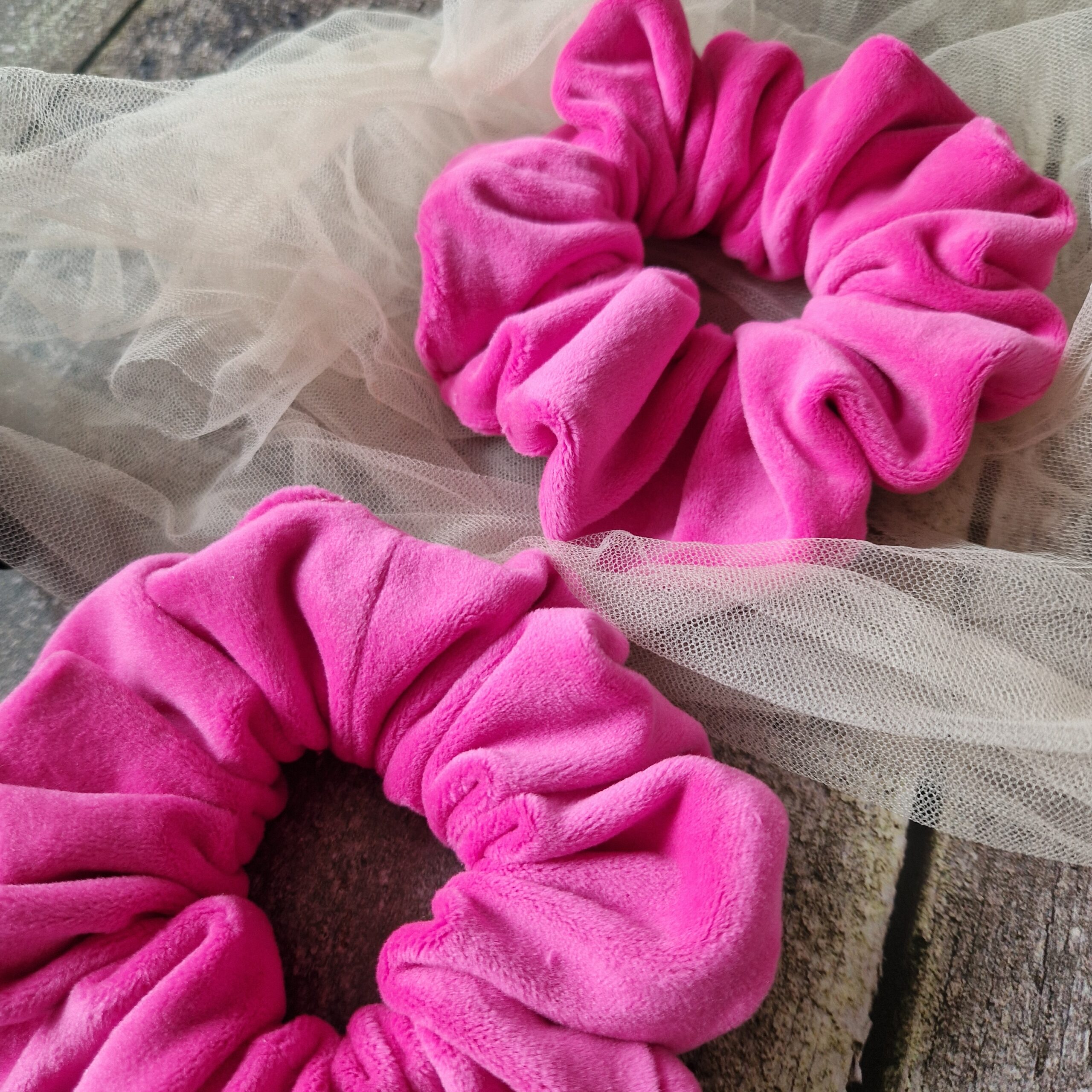 Scrunchie welurowa Amarant