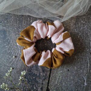 Scrunchie Toffee bloom